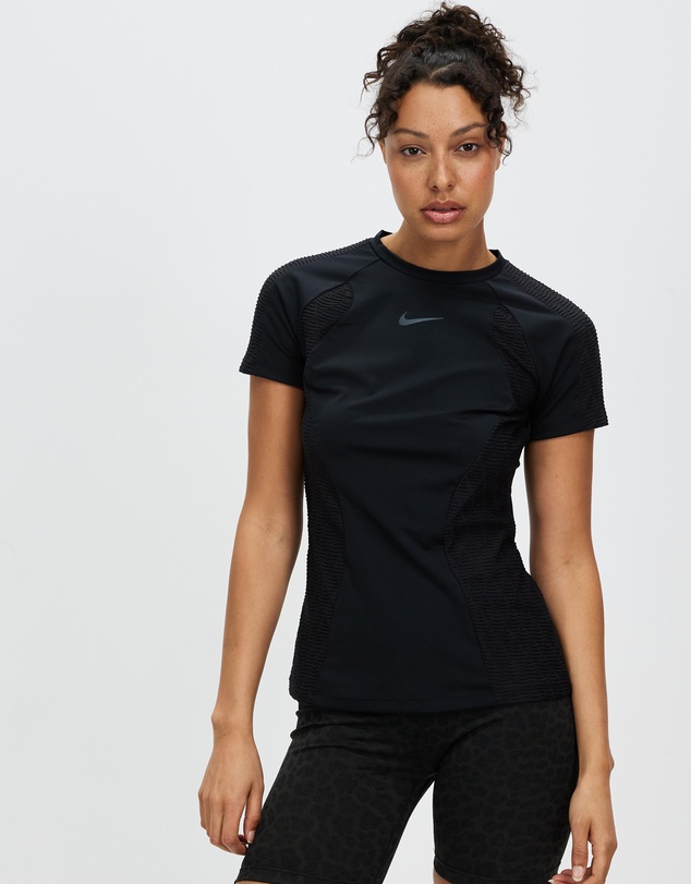 Women Sports Short Sleeve T-Shirts | DriFIT ADV Run Division Short Sleeve Top – BT88244