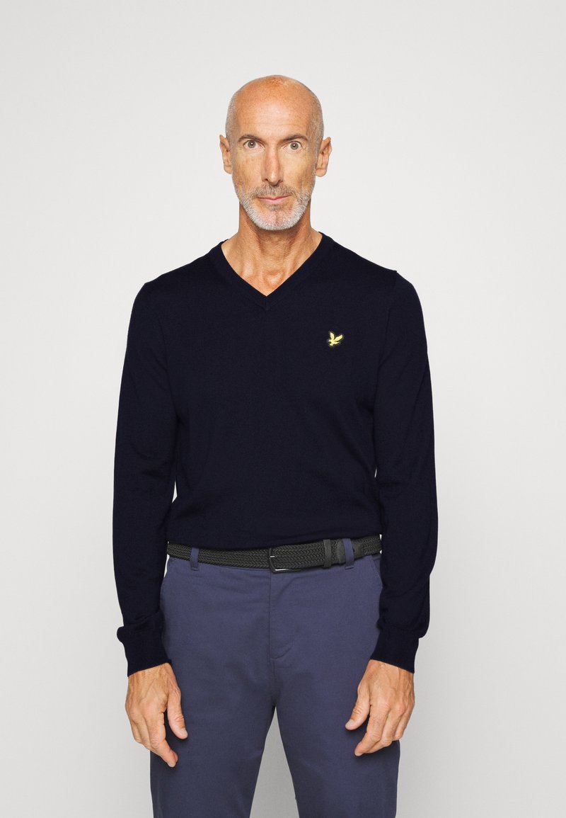 Men’s Sweatshirts | Lyle & Scott GOLF V NECK – Jumper – dark navy/dark blue – LA76069