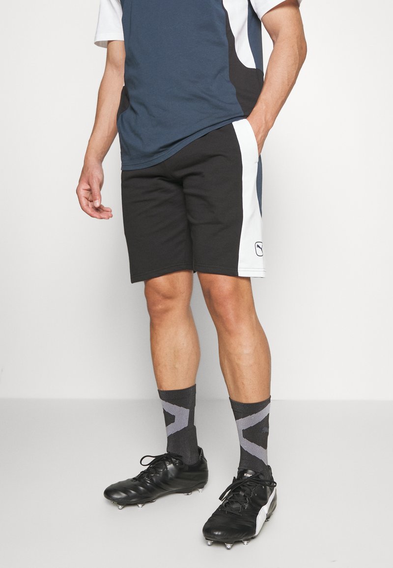 Men’s Shorts | Puma KING – Sports shorts – black/dark night/white/black – SX96628