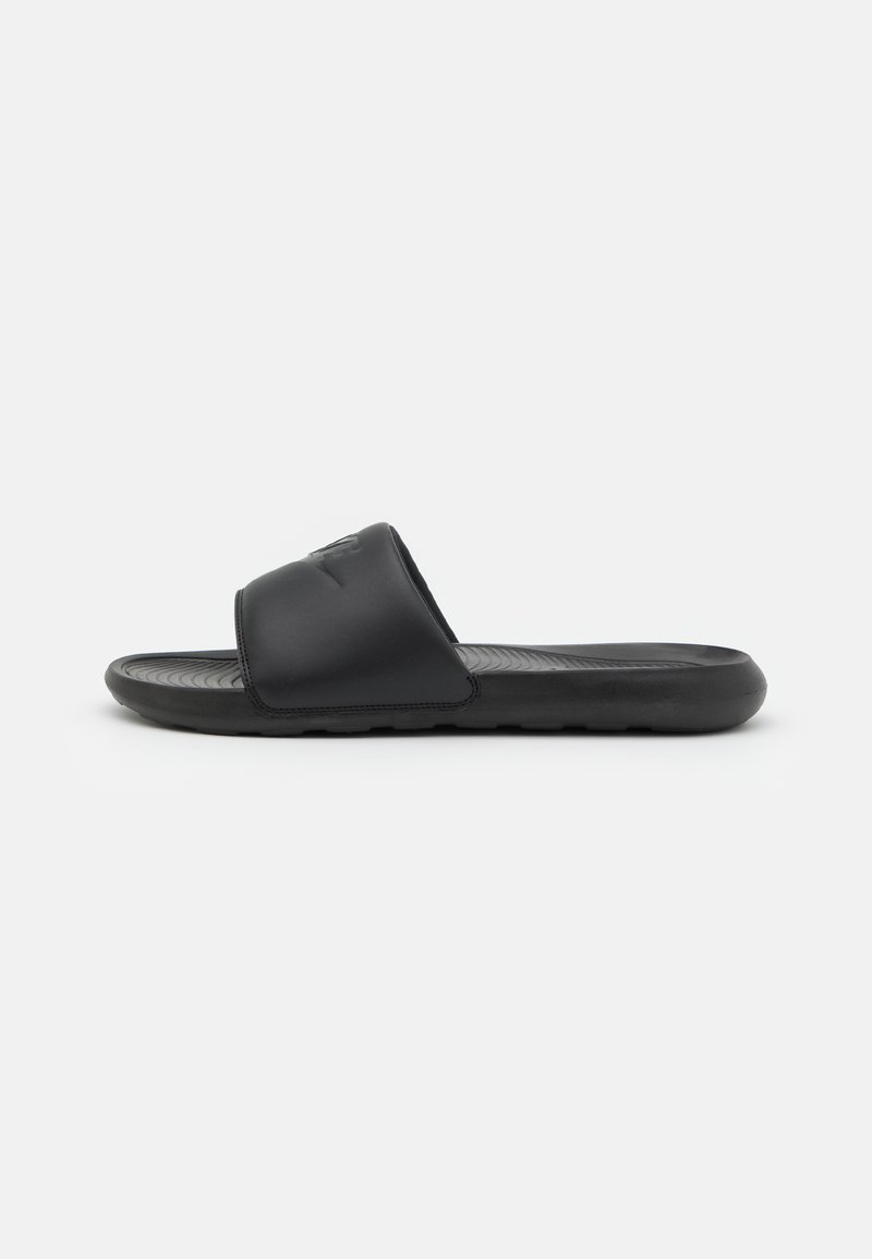 Men’s Mules | Nike Sportswear VICTORI ONE SLIDE – Mules – black – MT74884