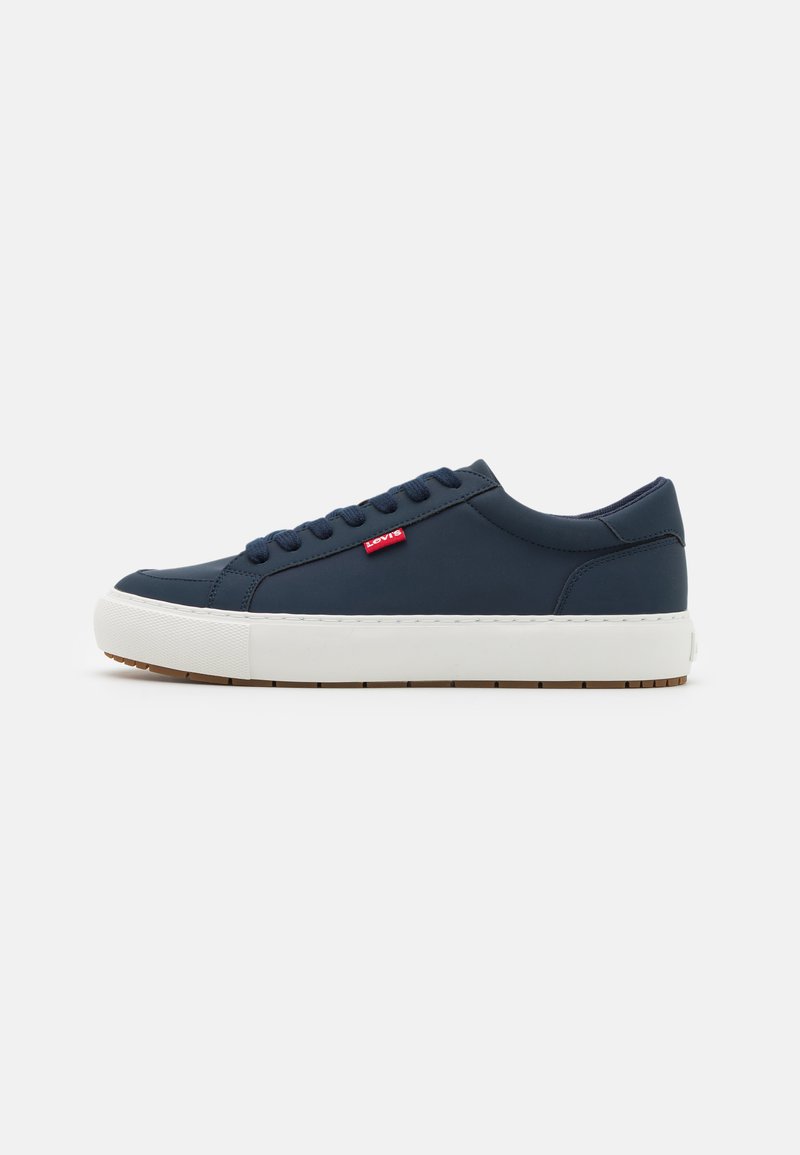 Men’s Low-Top Sneakers | Levi’s® WOODWARD RUGGED – Trainers – navy blue/dark blue – UY92862